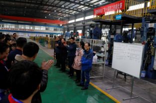 华东冶金超硬所粉冶厂工会成功举办第十届职工技能竞赛暨技术交流活动